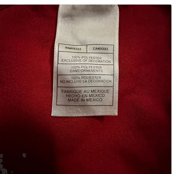 Nike ~ Set of 2 ~ Red Drifit Pullover Shirts ~ size Medium - Picture 7 of 16